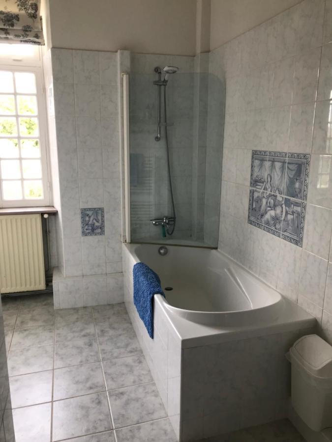 Bed & Breakfast Le Logis Des Quatre Puits Neuvicq-Montguyon