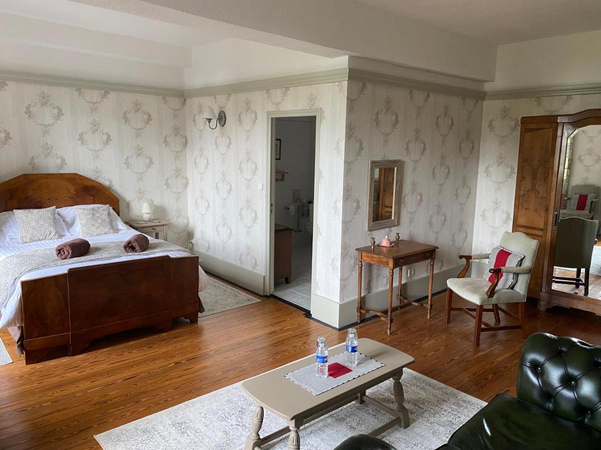 Le Logis Des Quatre Puits Bed & Breakfast
