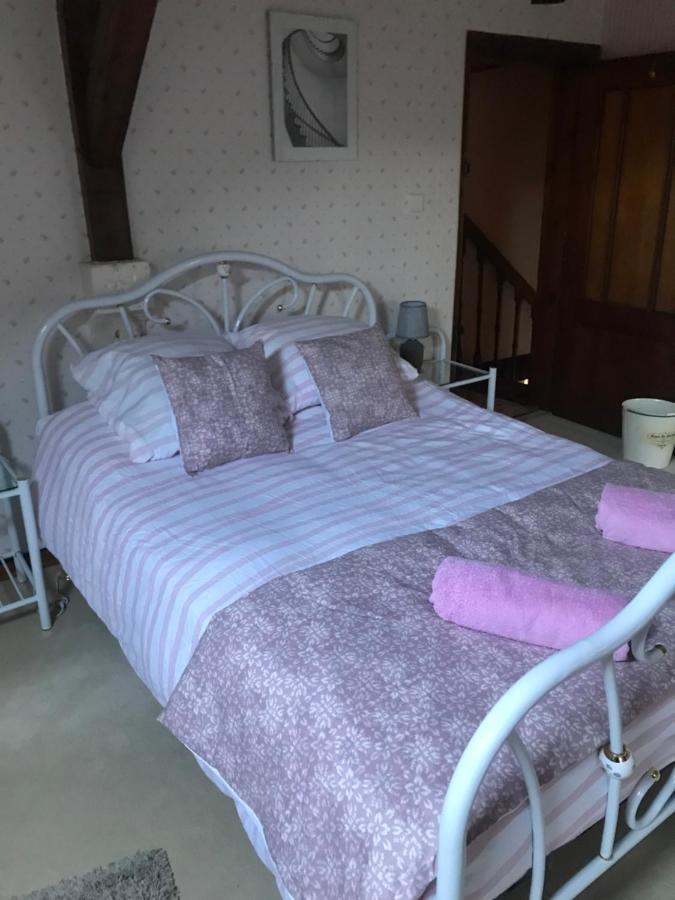 Le Logis Des Quatre Puits Bed & Breakfast