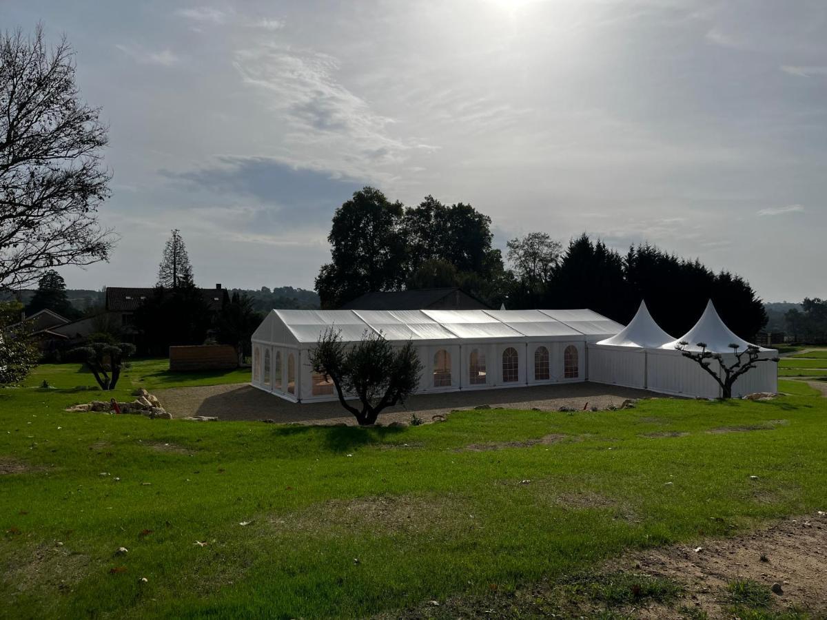 Le Logis Des Quatre Puits Couette-café Neuvicq-Montguyon